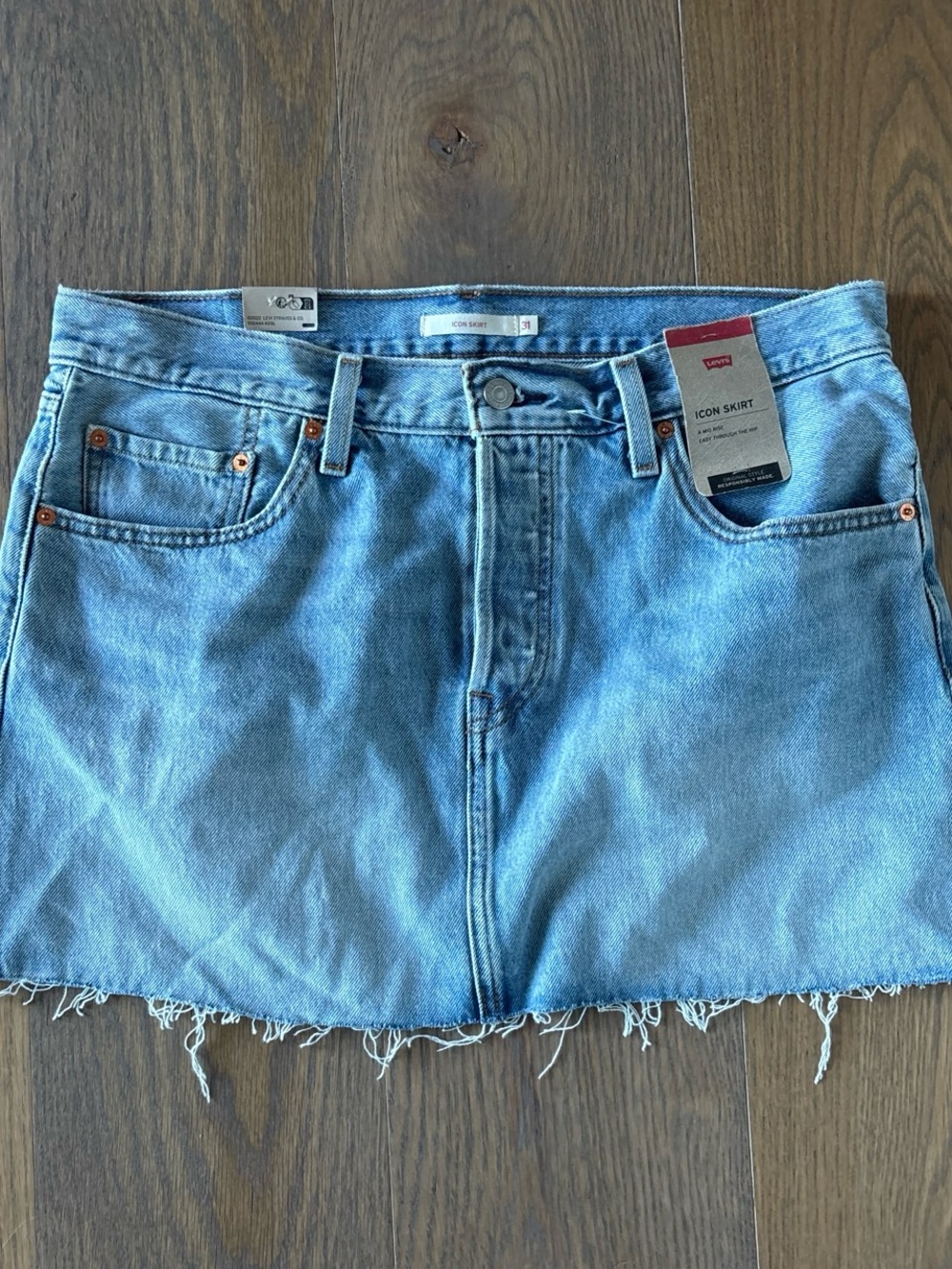 Levi’s ICON Light Blue Denim Mini Skirt